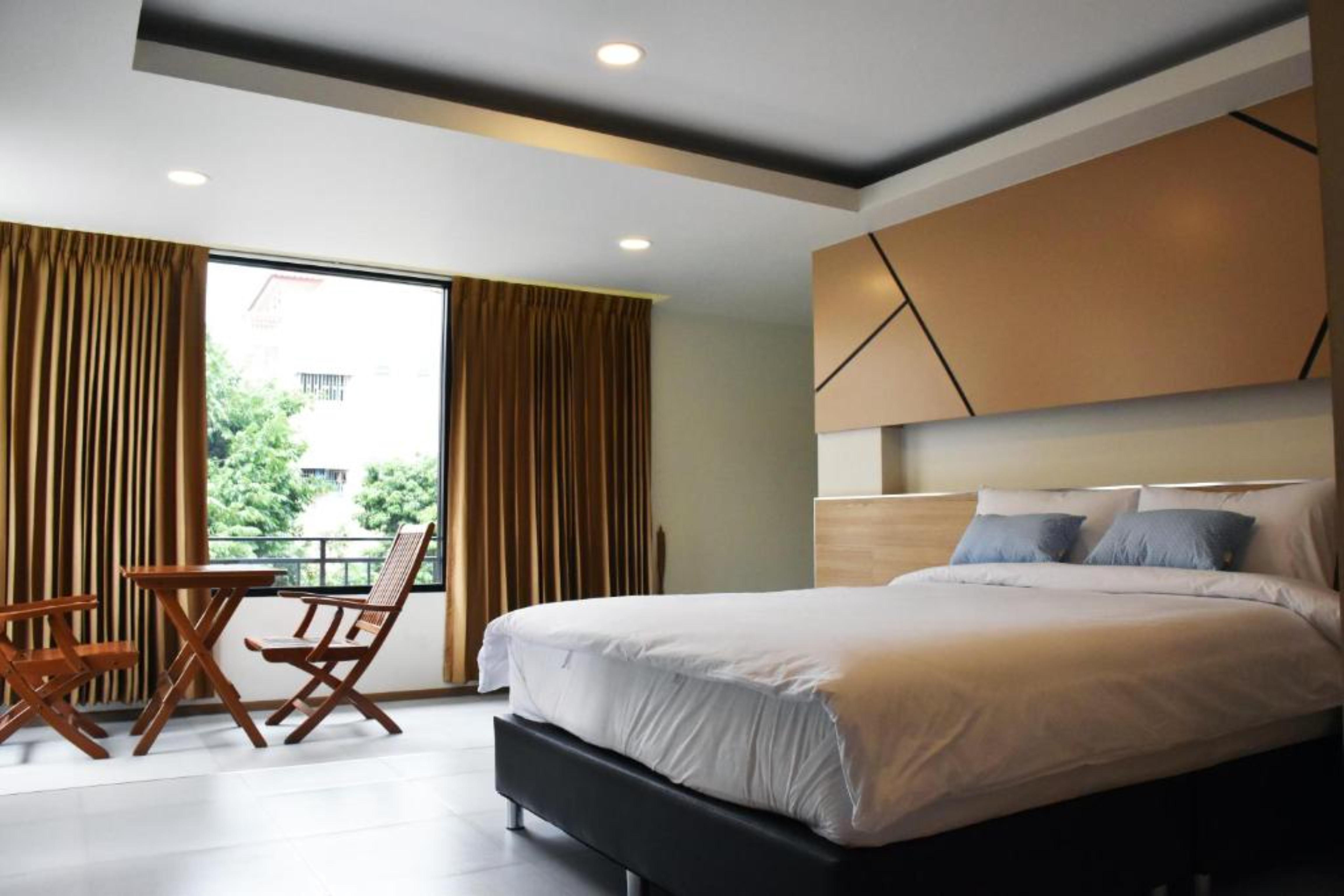 Tuck Me In Hotel Chiang Mai Exterior photo