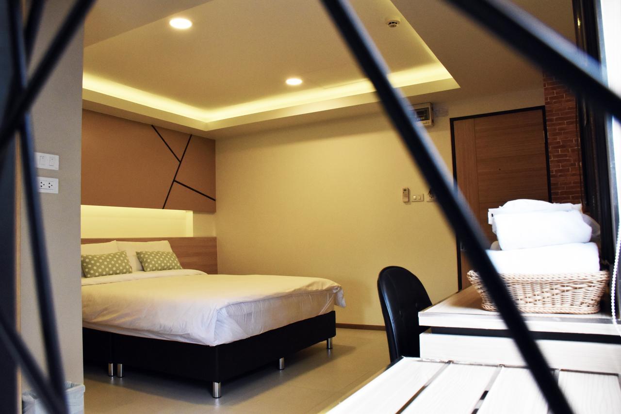 Tuck Me In Hotel Chiang Mai Exterior photo
