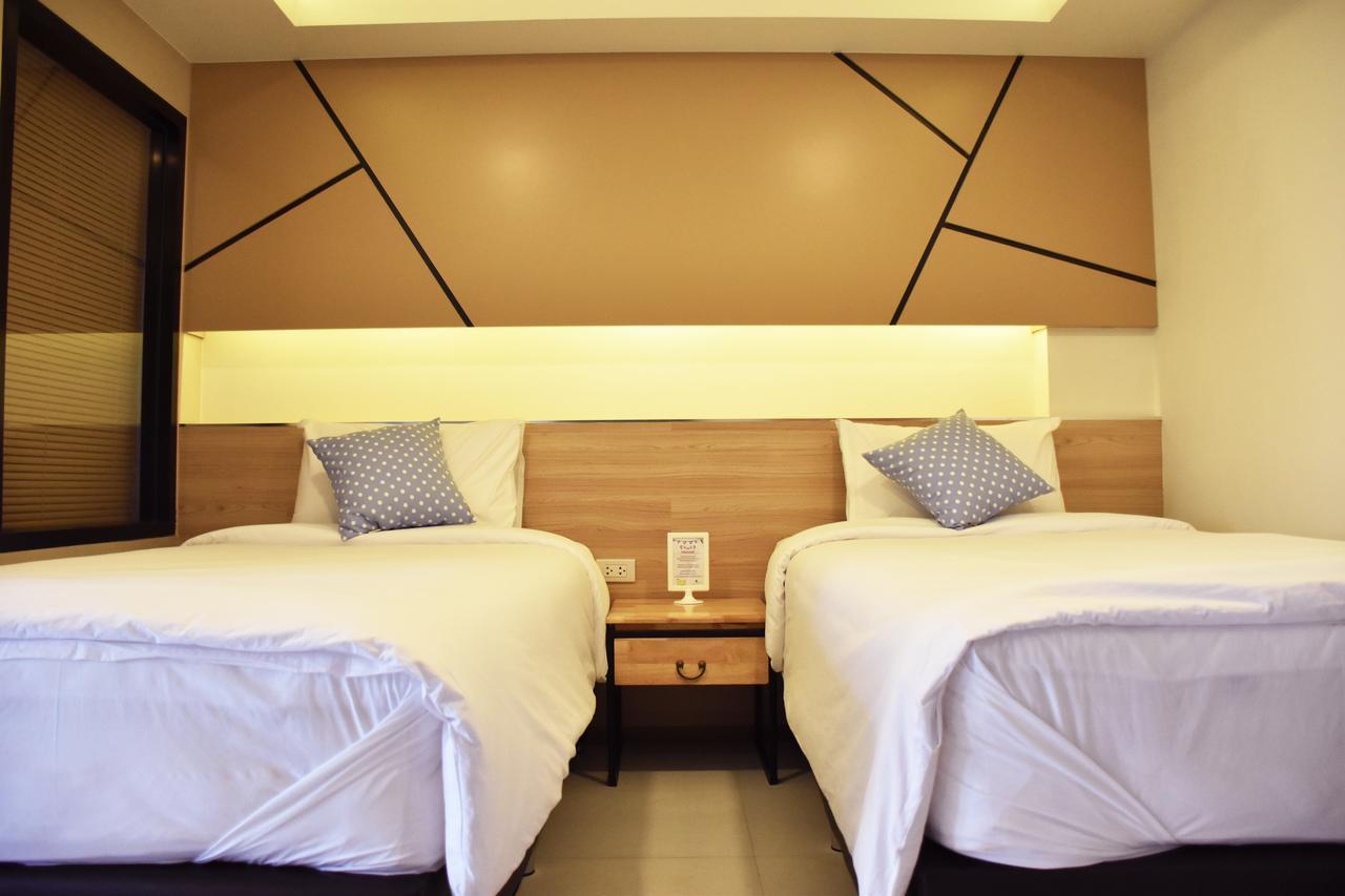 Tuck Me In Hotel Chiang Mai Exterior photo
